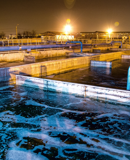 Effluent and sewage treatment plant with advanced water filtration infrastructure